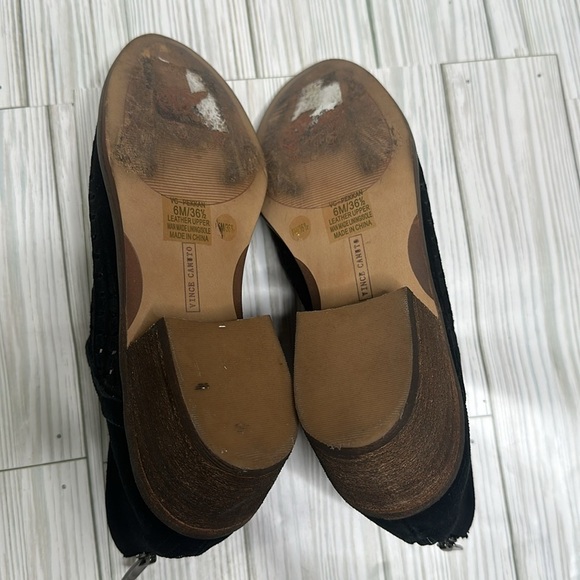 Vince Camuto Black Shoes Perforated Upper Leather Zip Ankle Booties Suede Size 6 - Picture 8 of 11